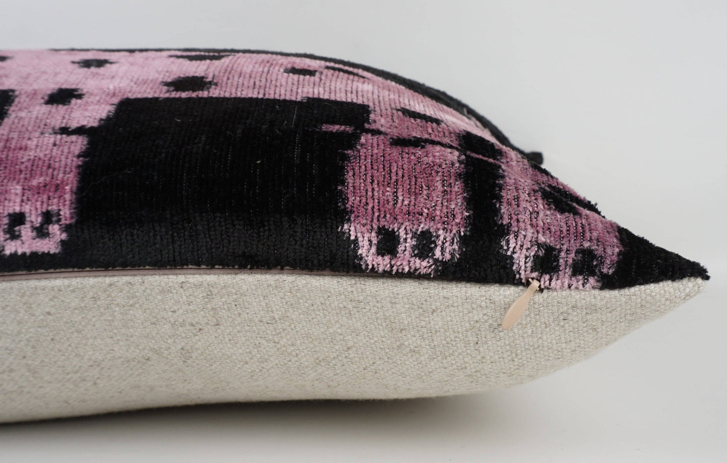 LAWRENCE & PABLO - IKAT SILK/VELVET PILLOWCASE