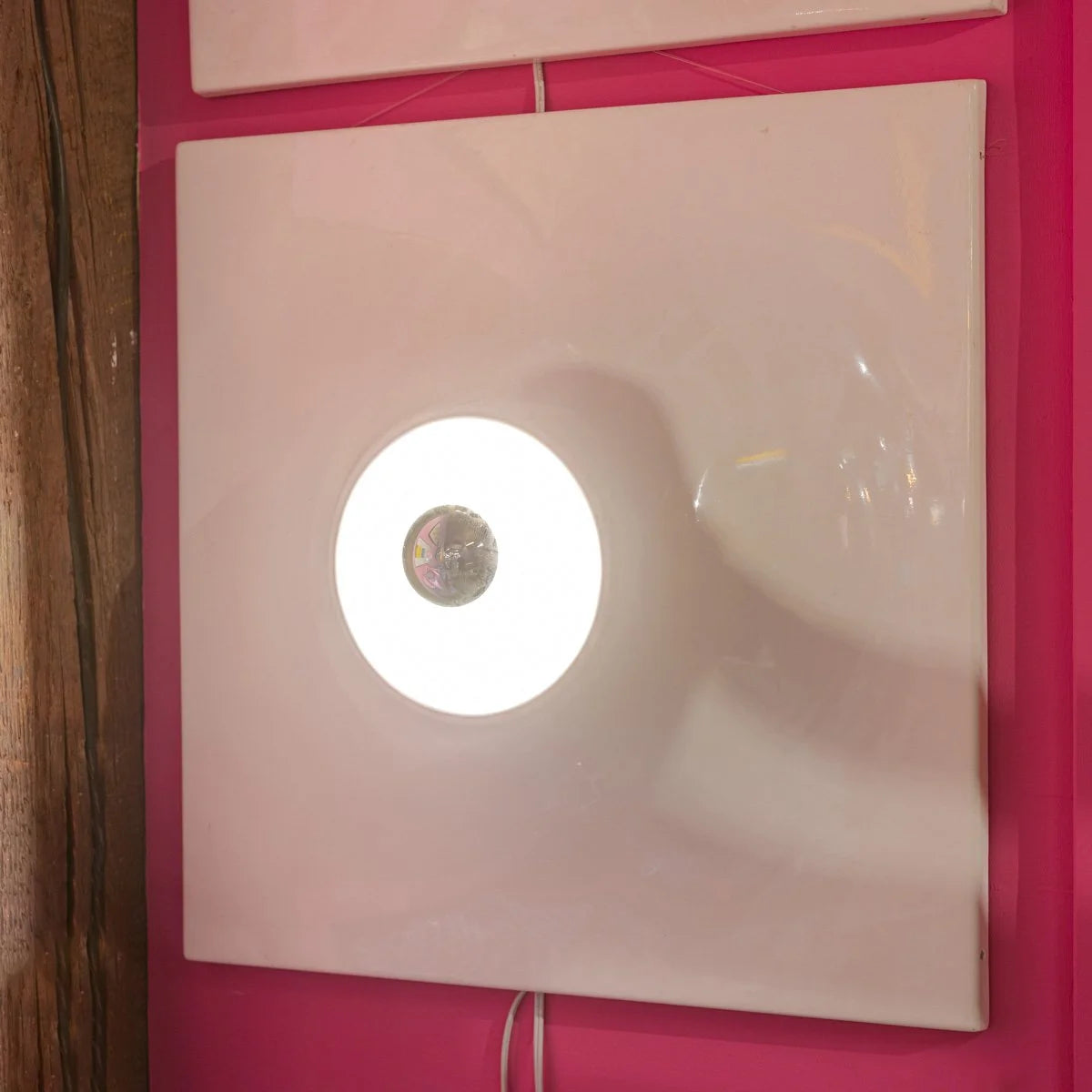 Space Age Cream All Light