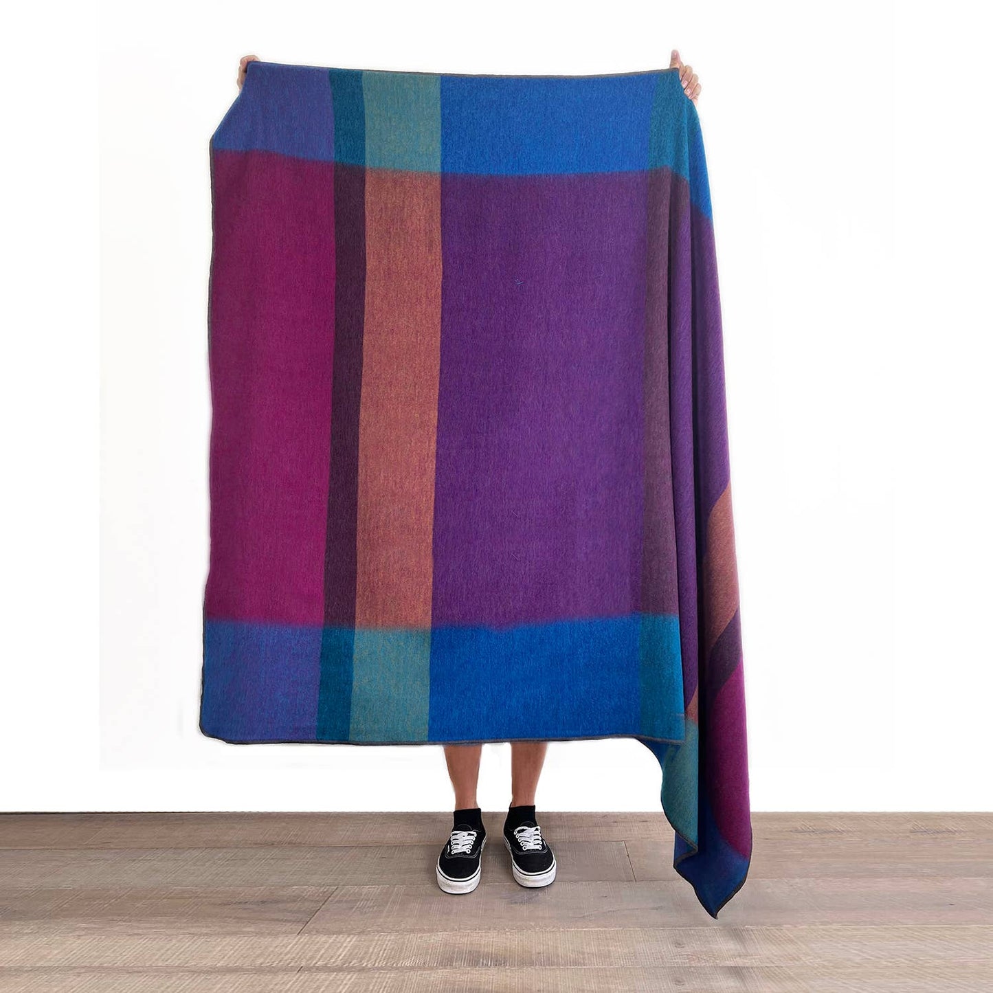 Alpaca Throw Blanket - Grapevine: Throw     (45x70)
