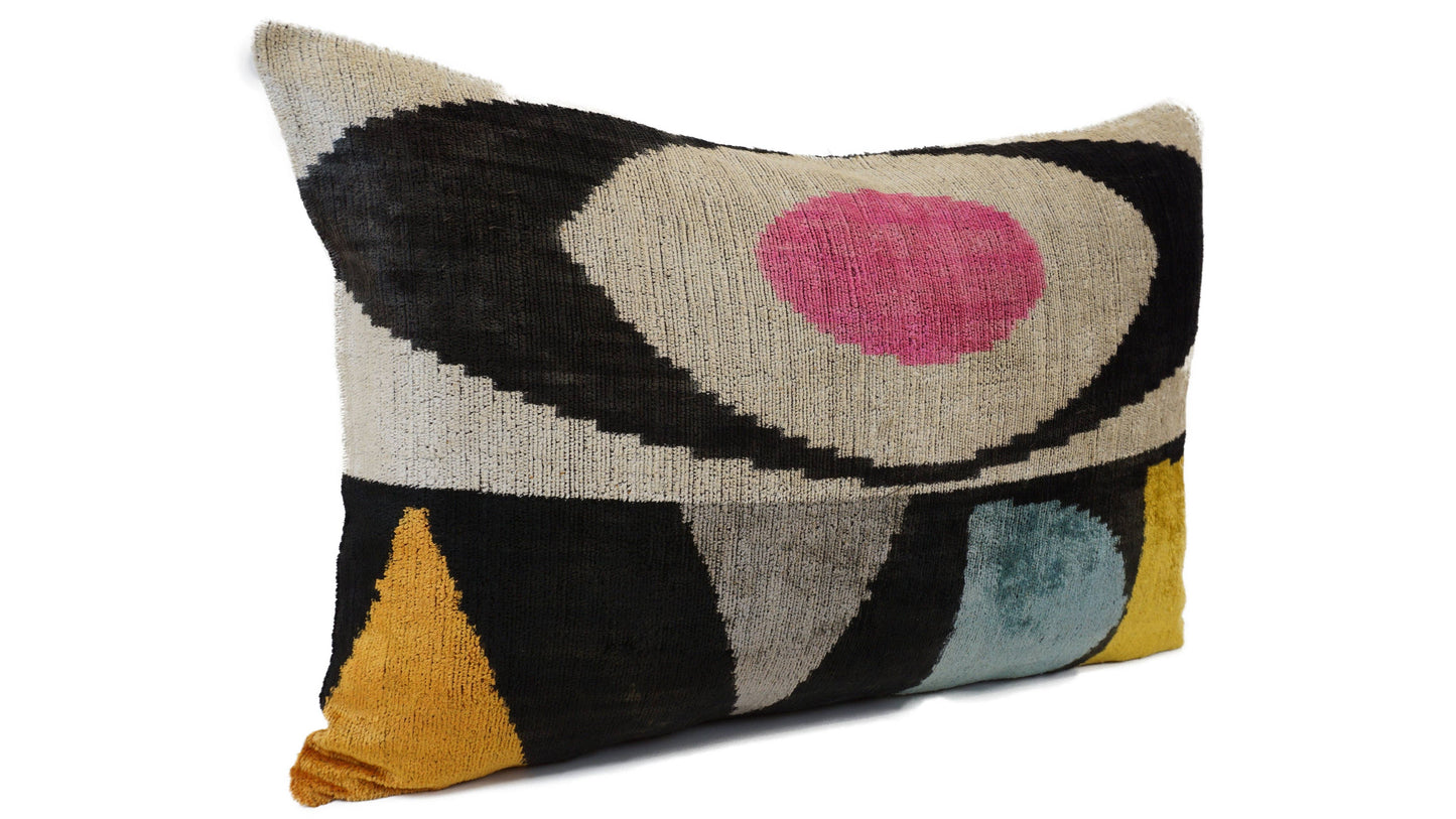 EGYPTIAN EYES- IKAT SILK/VELVET PILLOWCASE 16"x24"