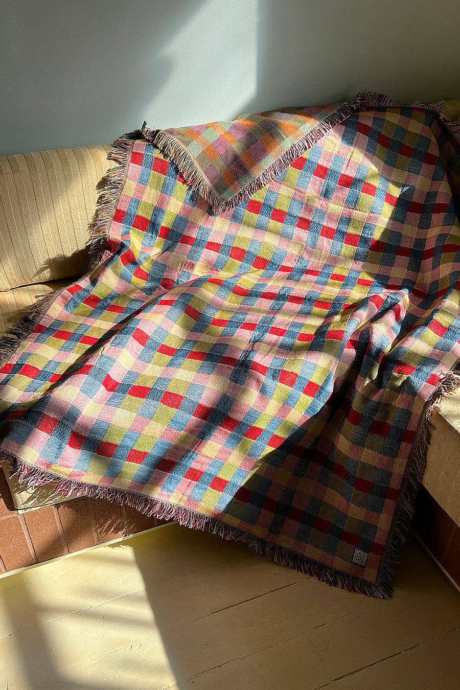 Wobby Plaid Woven Throw Blanket
