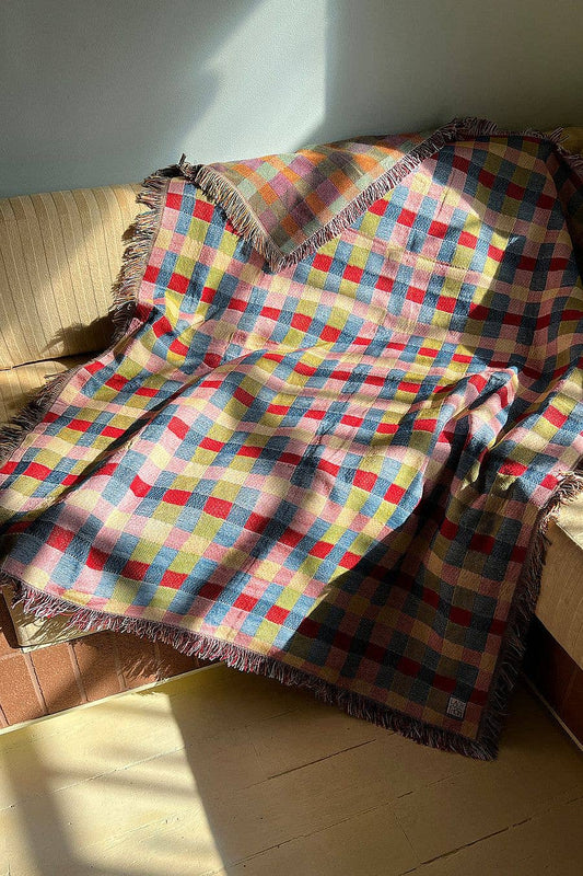 Wobby Plaid Woven Throw Blanket