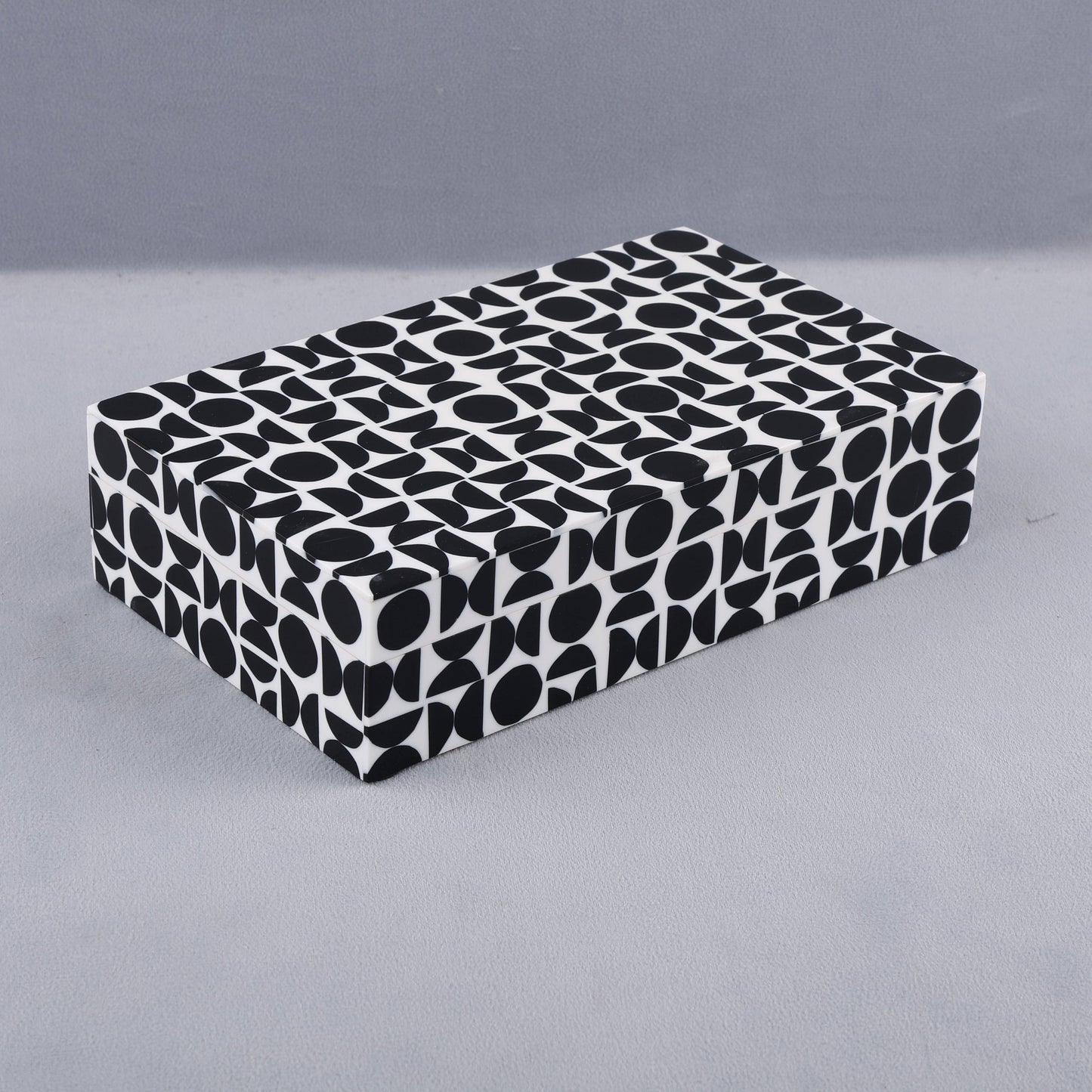 Black White Resin Inlay Handmade Gift Decorative Boxes: 10x4.5x2.5