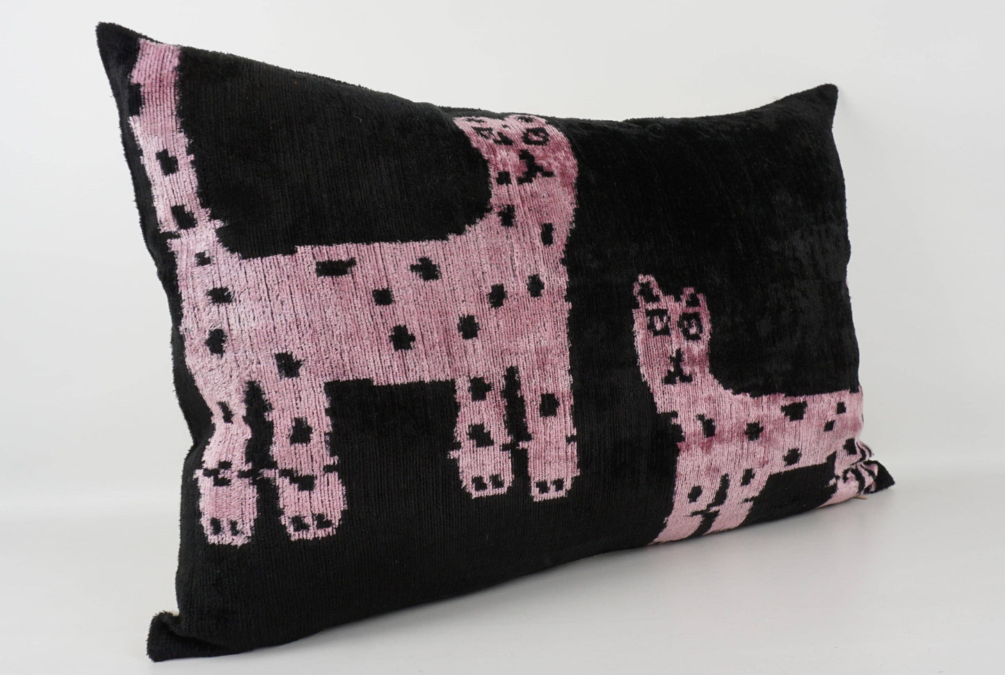 LAWRENCE & PABLO - IKAT SILK/VELVET PILLOWCASE