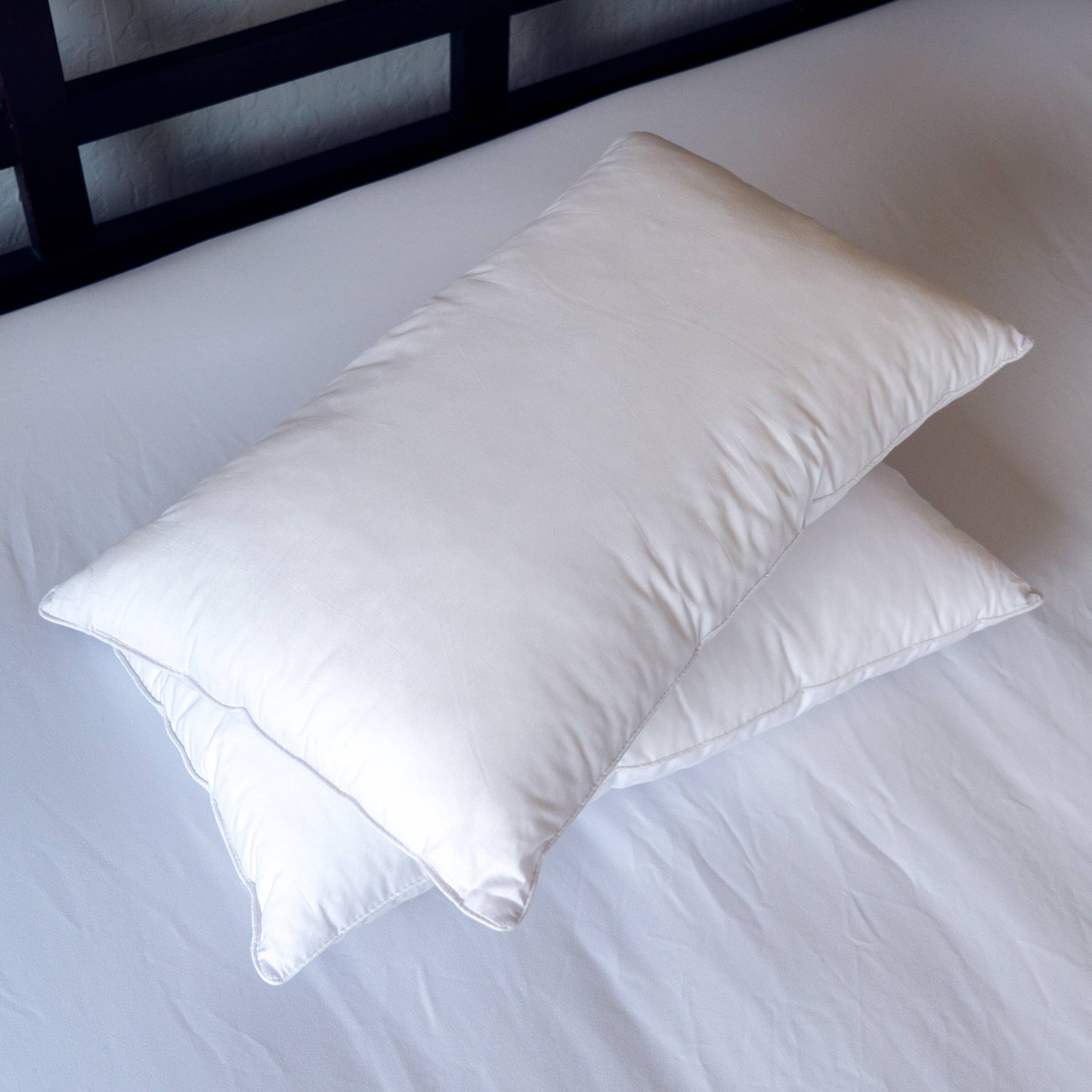 Set Of 2 Down Alternative Throw Pillow Inserts-Various Sizes: 18" x 18"